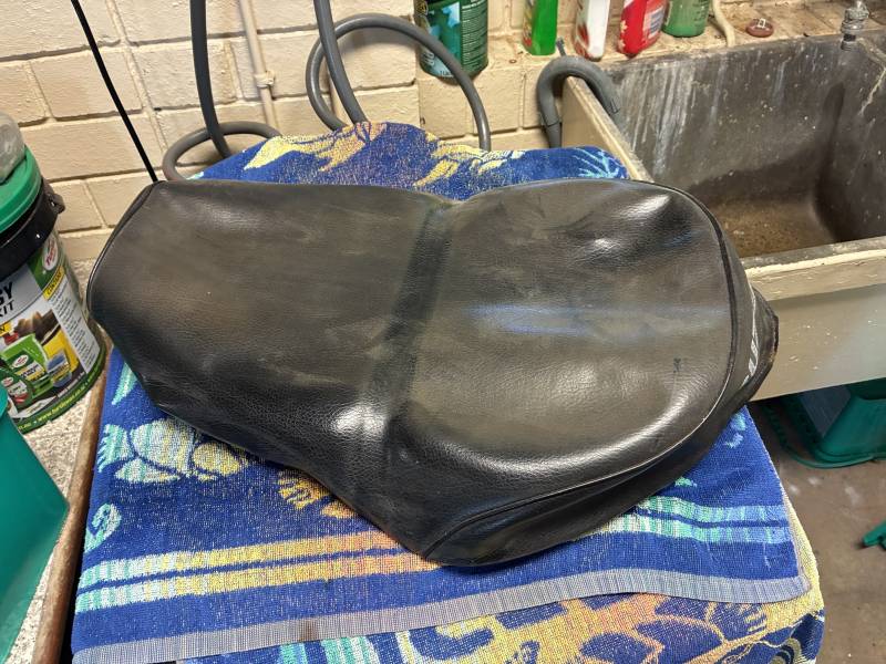 Suzuki TS250 Seat cover